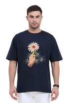 Flower Strength - Oversized T-Shirt